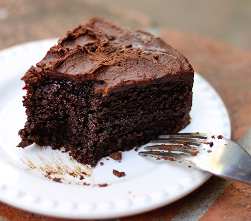 Quinoa Chocolate CakeApplePins.com